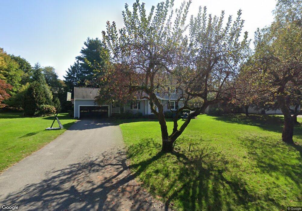 54 Standish Cir, Wellesley Hills, MA 02481 - photo 1