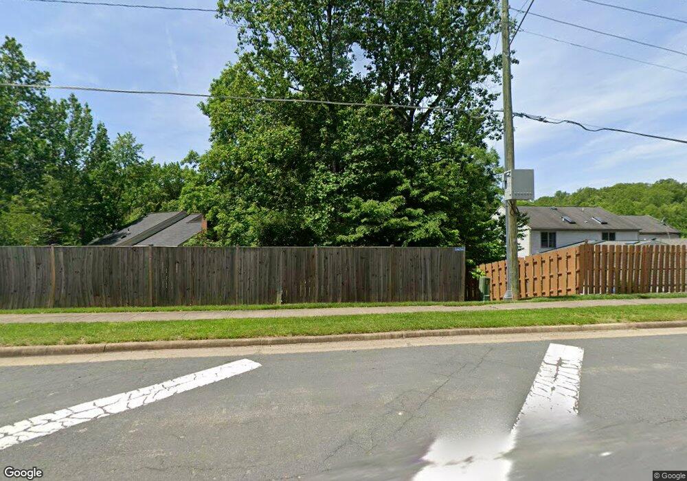 8907 Triple Ridge Rd, Fairfax Station, VA 22039 - photo 1