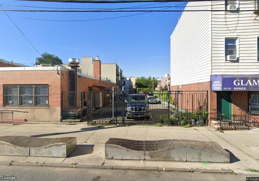 4512 Broadway, Long Island City, NY 11103 - photo 1