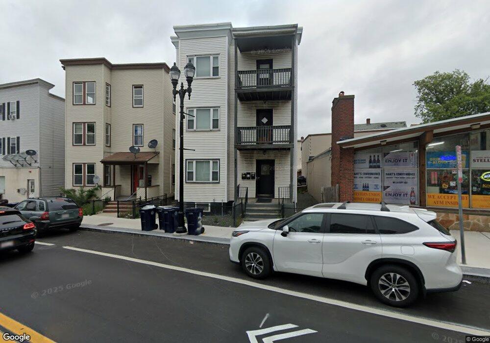 401 Ferry St unit 2, Everett, MA 02149 - photo 1