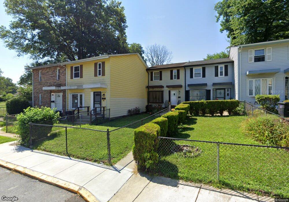 16 Daimler Dr, Capitol Heights, MD 20743 - photo 1