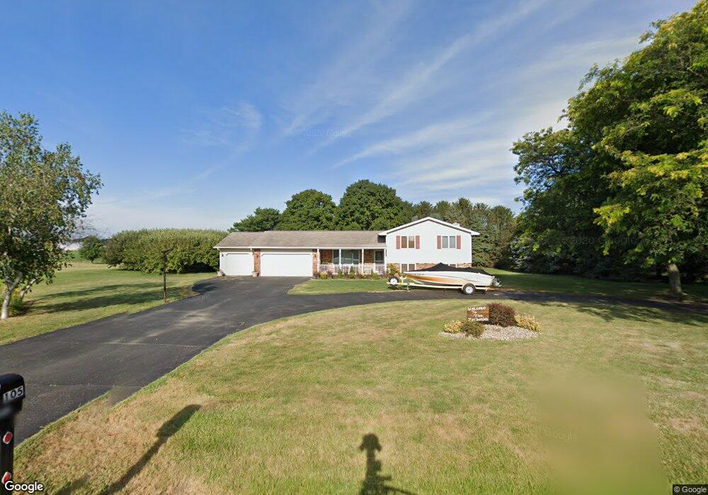 105 S Cameron Ln, Peoria, IL 61607 - photo 1