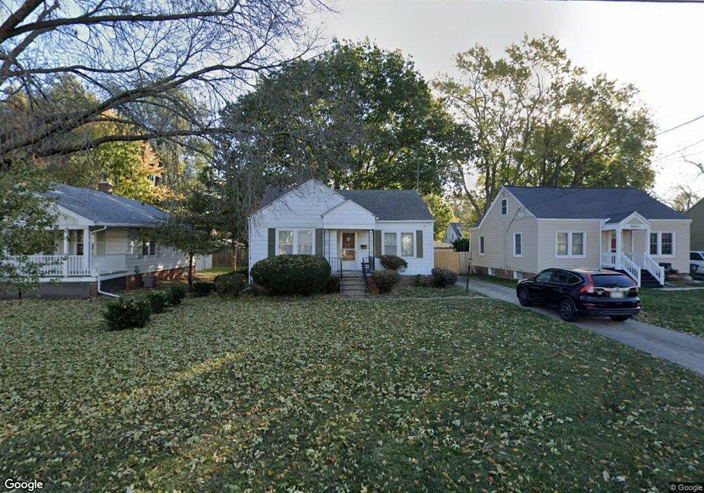 2513 44th St, Des Moines, IA 50310 - photo 1