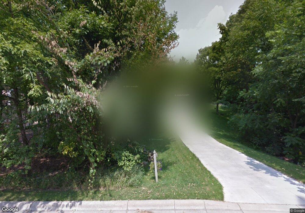 15950 Woodland Curve, Minnetonka, MN 55345 - photo 1