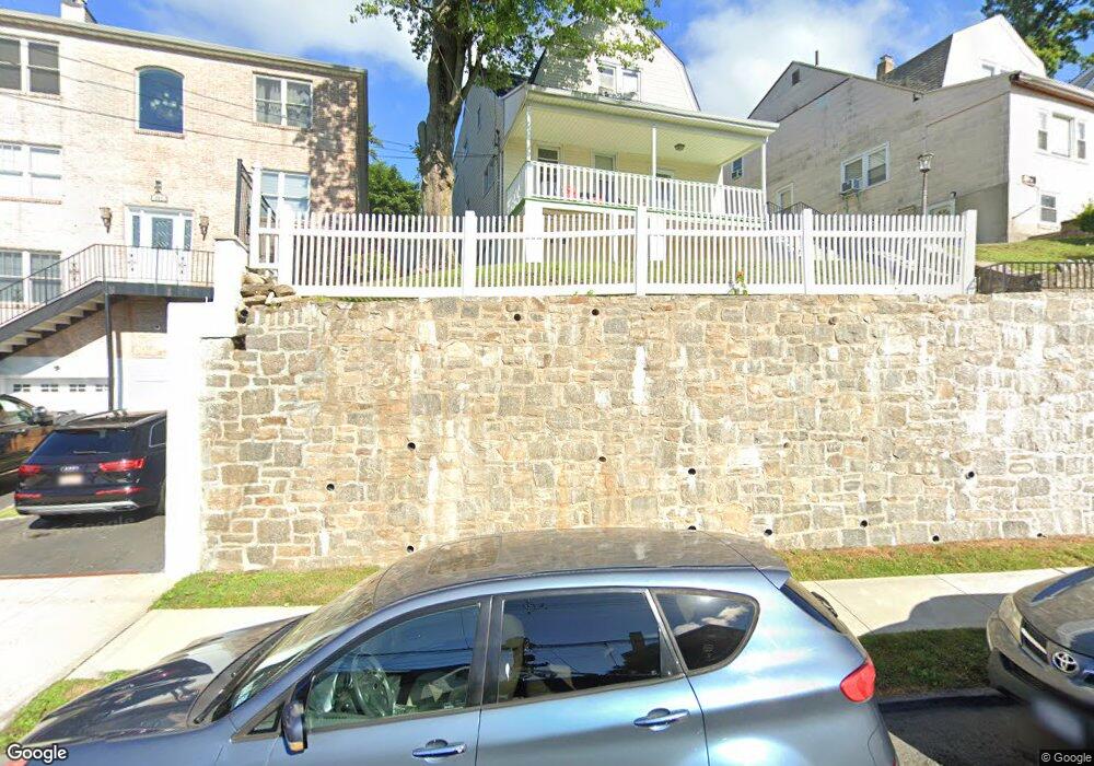 605 Bellevue Ave N, Yonkers, NY 10703 - photo 1