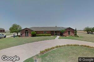 704 W Vivian St, Hollis, OK 73550