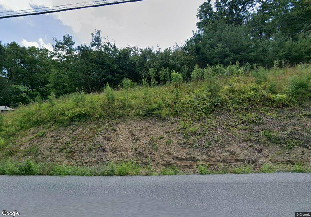 225 New Hope Rd, Berkeley Springs, WV 25411 - photo 1