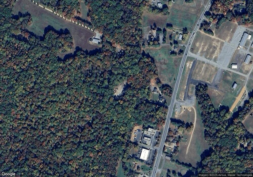 3655 Hallowing Point Rd, Prince Frederick, MD 20678 - photo 1