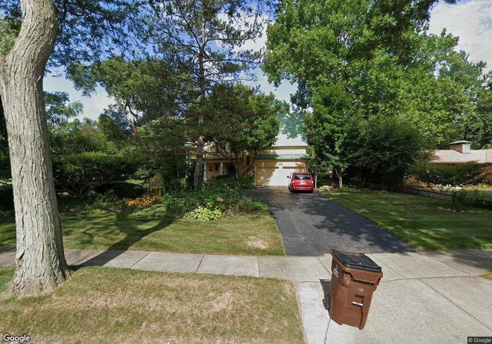 1462 Cambridge Rd, Lansing, MI 48911 - photo 1