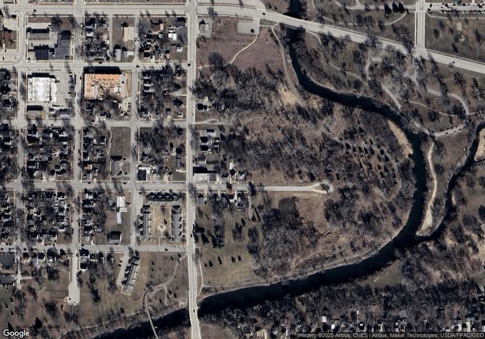 511 3rd Ave SE, Austin, MN 55912 - photo 1