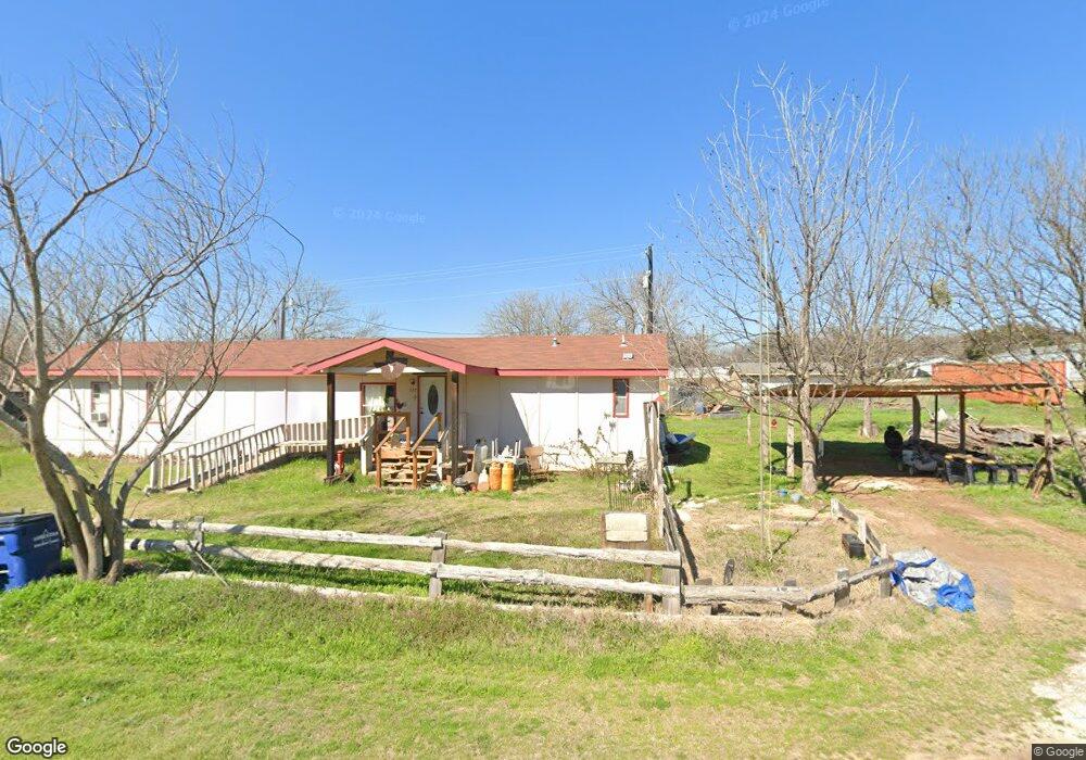 722 Whippoorwill Dr, Granbury, TX 76049 - photo 1