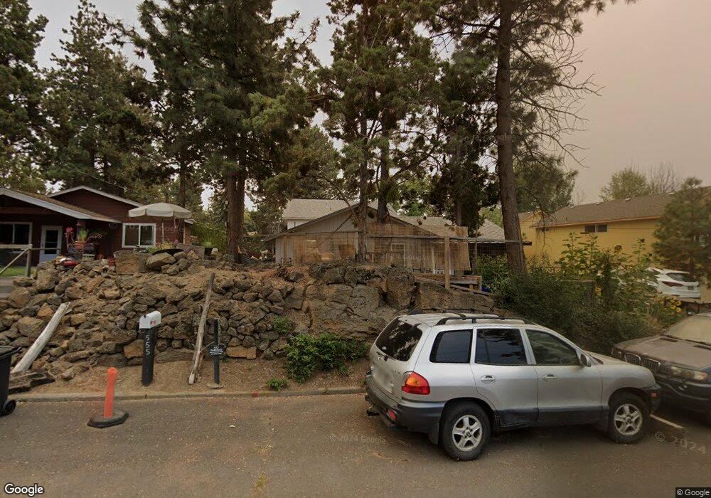 543 NE Emerson Ave unit C, Bend, OR 97701 - photo 1