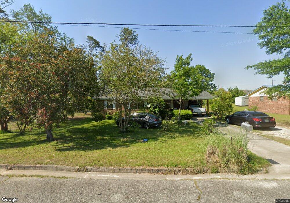 901 Juanita St, Douglas, GA 31533 - photo 1