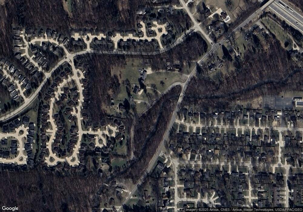 9070 Old Usher Rd, Olmsted Township, OH 44138 - photo 1