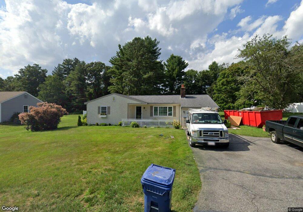 37 University Dr, Westport, MA 02790 - photo 1