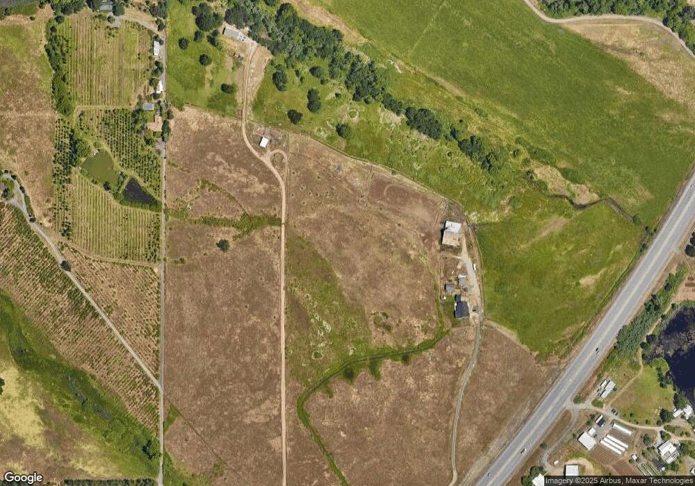 60 W Dutton Rd, Eagle Point, OR 97524 - photo 1