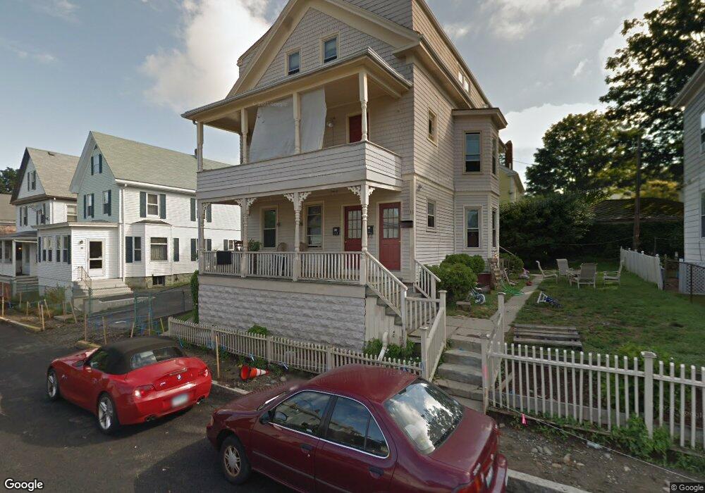 33 Newport Ave, Newport, RI 02840 - photo 1