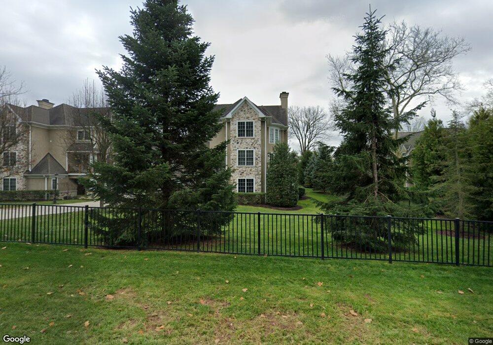 120 Exeter Rd unit 5, Devon, PA 19333 - photo 1