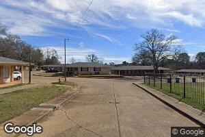 700 Mississippi Cir, Vivian, LA 71082