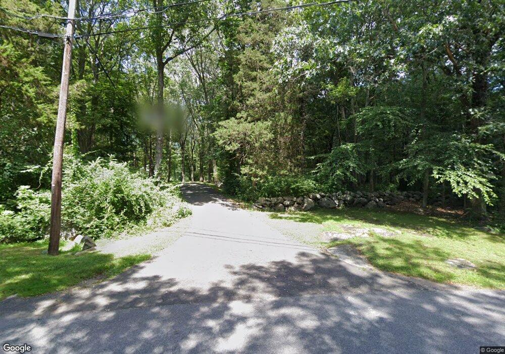 150 Pipers Hill Rd, Wilton, CT 06897 - photo 1