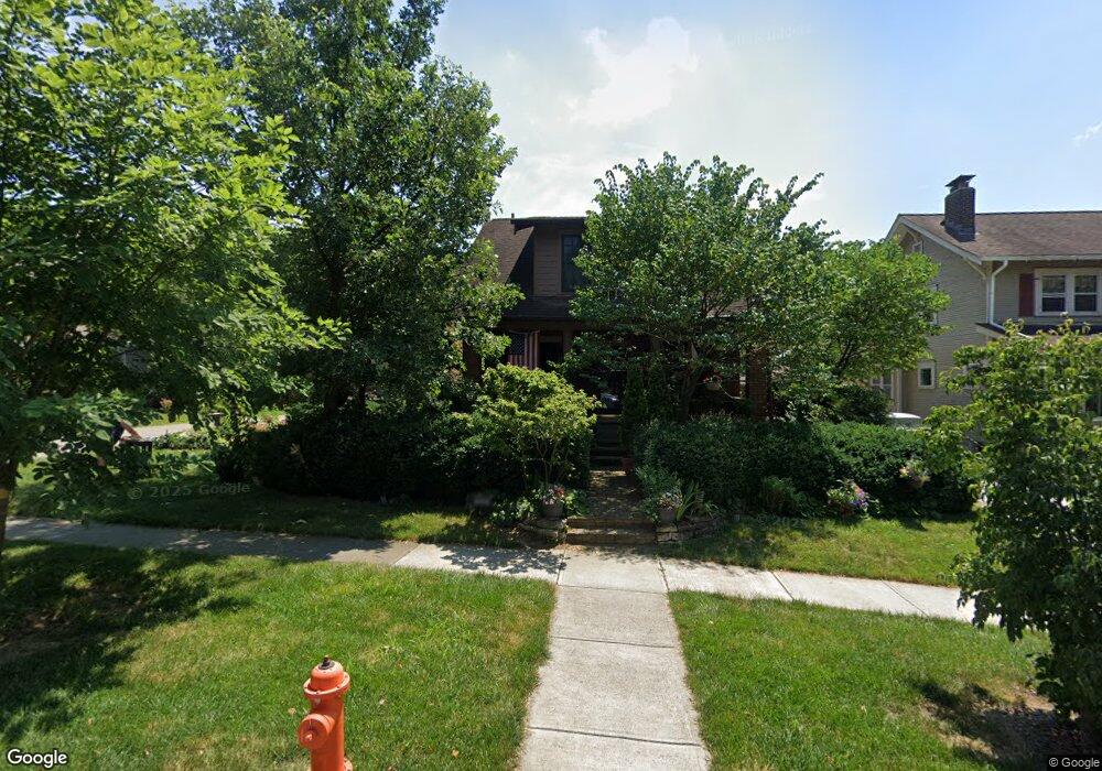 123 Acton Rd, Columbus, OH 43214 - photo 1