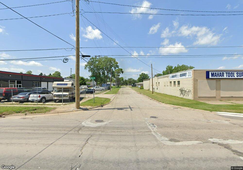 1901 S Dort Hwy unit 5000, Flint, MI 48503 - photo 1