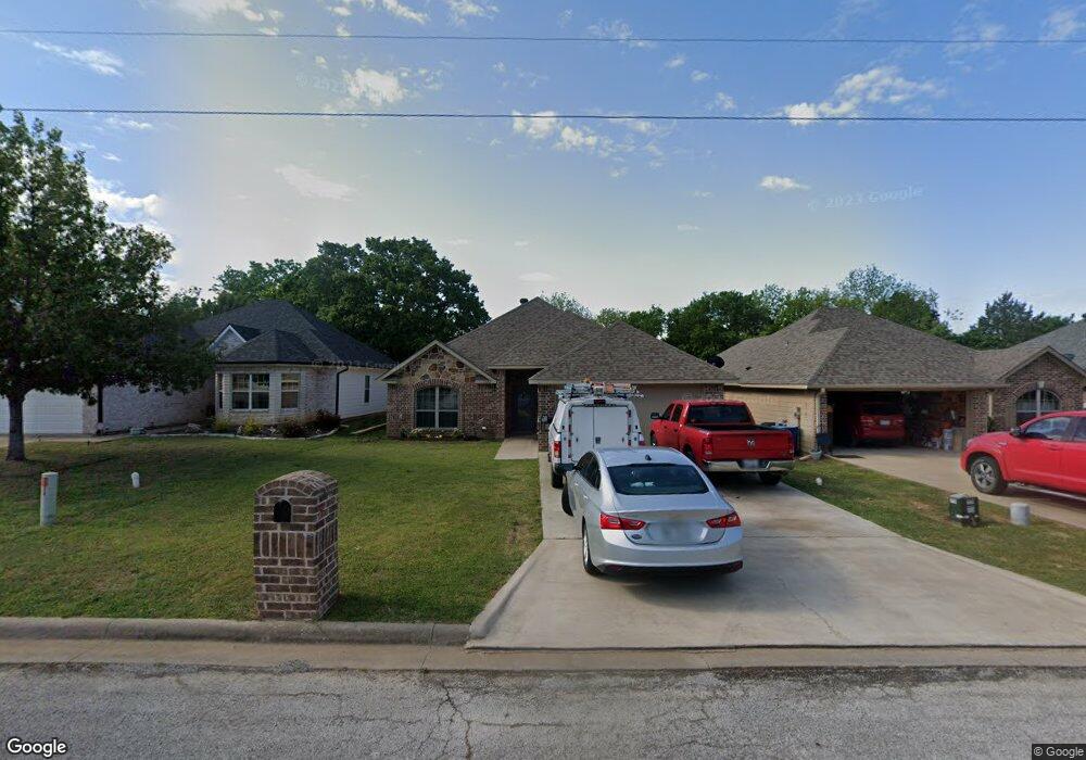 1222 Amsden Cir, Denison, TX 75020 - photo 1