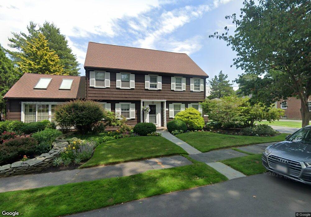 11 Hawthorne Rd, Swampscott, MA 01907 - photo 1