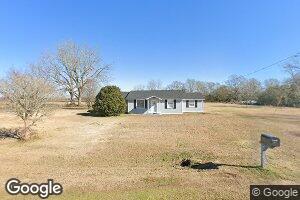 307 Berry St, Frisco City, AL 36445