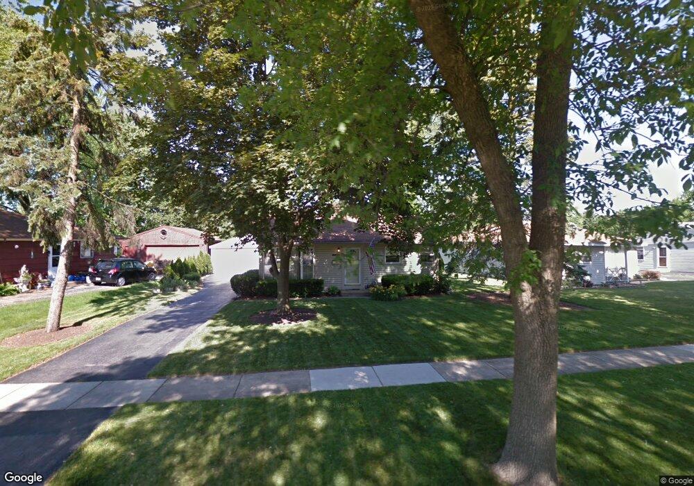 2201 Bluebird Ln, Rolling Meadows, IL 60008 - photo 1