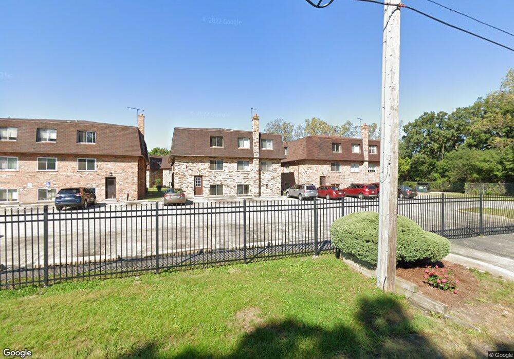 10106 Holly Ln unit 10106, Des Plaines, IL 60016 - photo 1