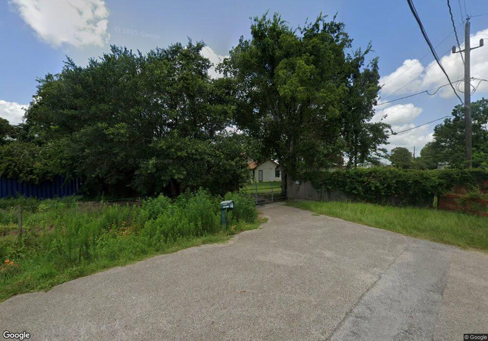 35235 Free Ln, Pinehurst, TX 77362 - photo 1