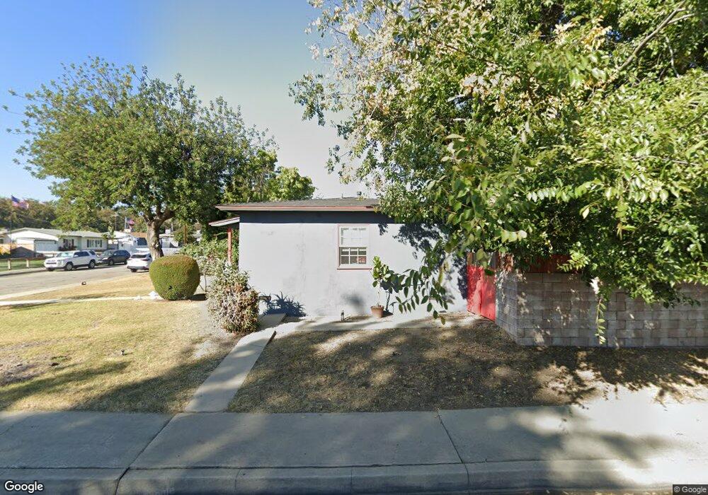 586 N Ukiah Way, Upland, CA 91786 - photo 1