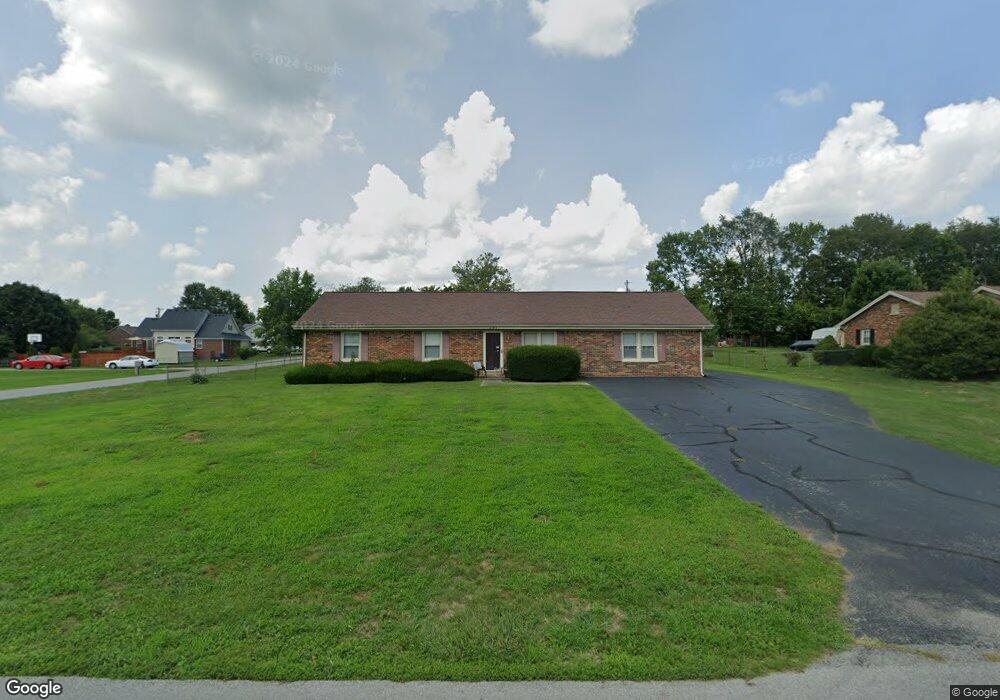 391 Longview St, Harrodsburg, KY 40330 - photo 1