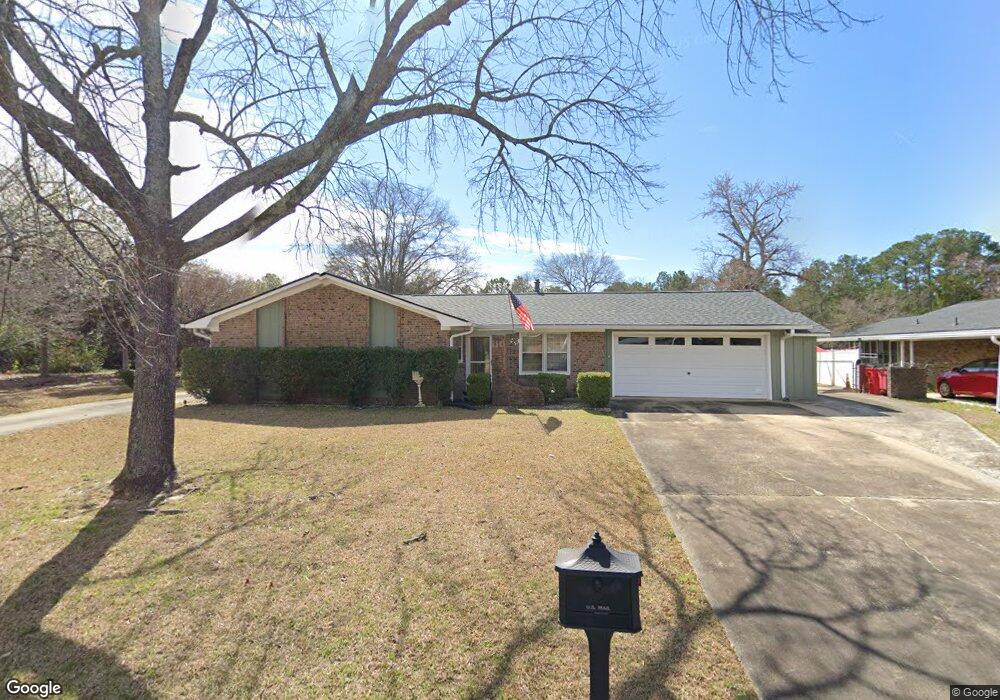 110 Valencia Cir, Centerville, GA 31028 - photo 1