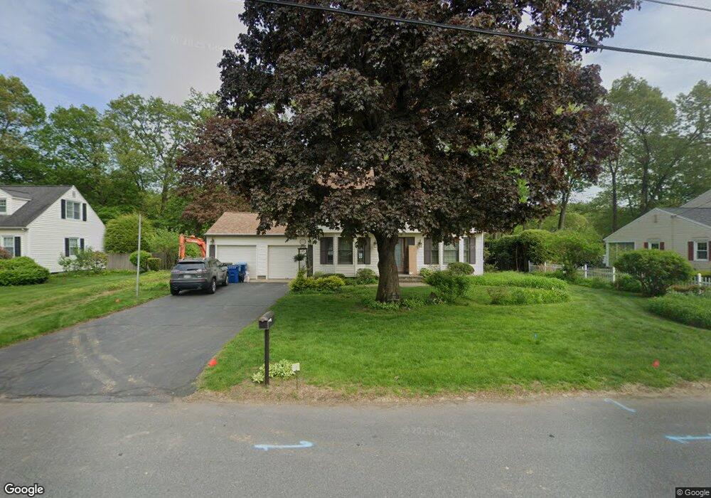 164 Squassick Rd, West Springfield, MA 01089 - photo 1