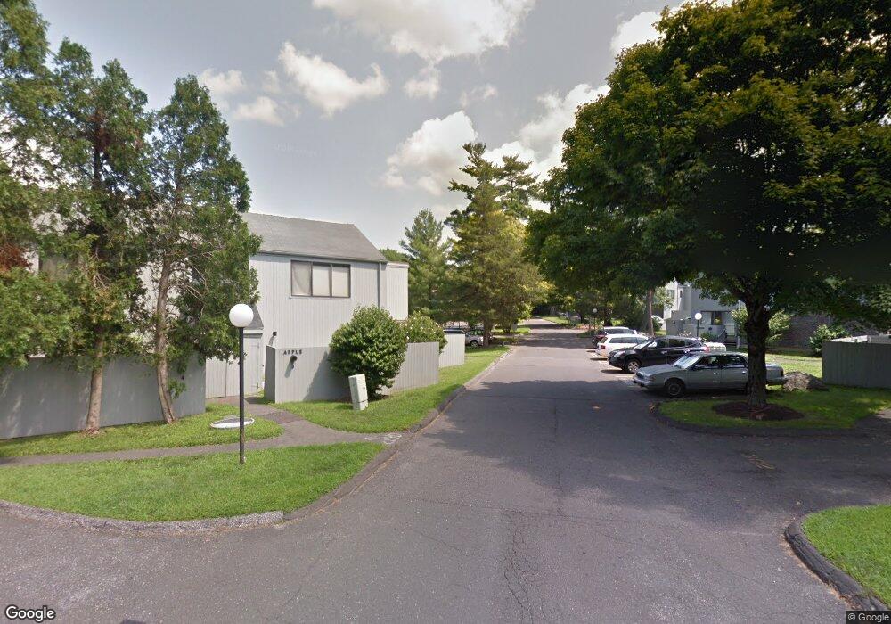 4 Apple Ln, Ridgefield, CT 06877 - photo 1