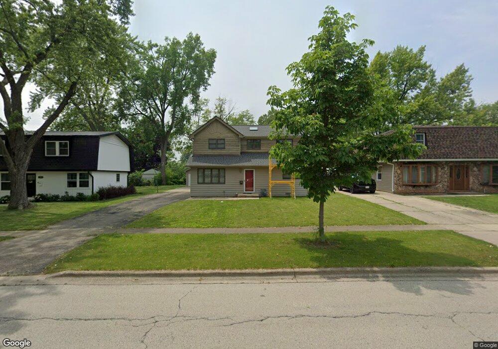 3701 Bluebird Ln, Rolling Meadows, IL 60008 - photo 1