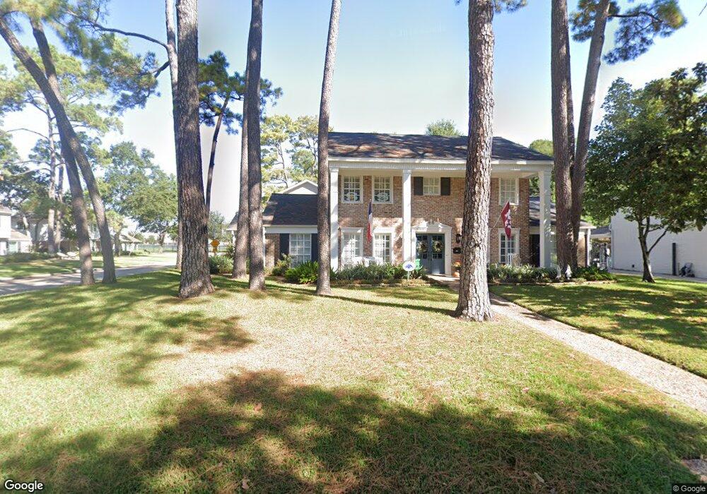 13518 Myrtlea Dr, Houston, TX 77079 - photo 1