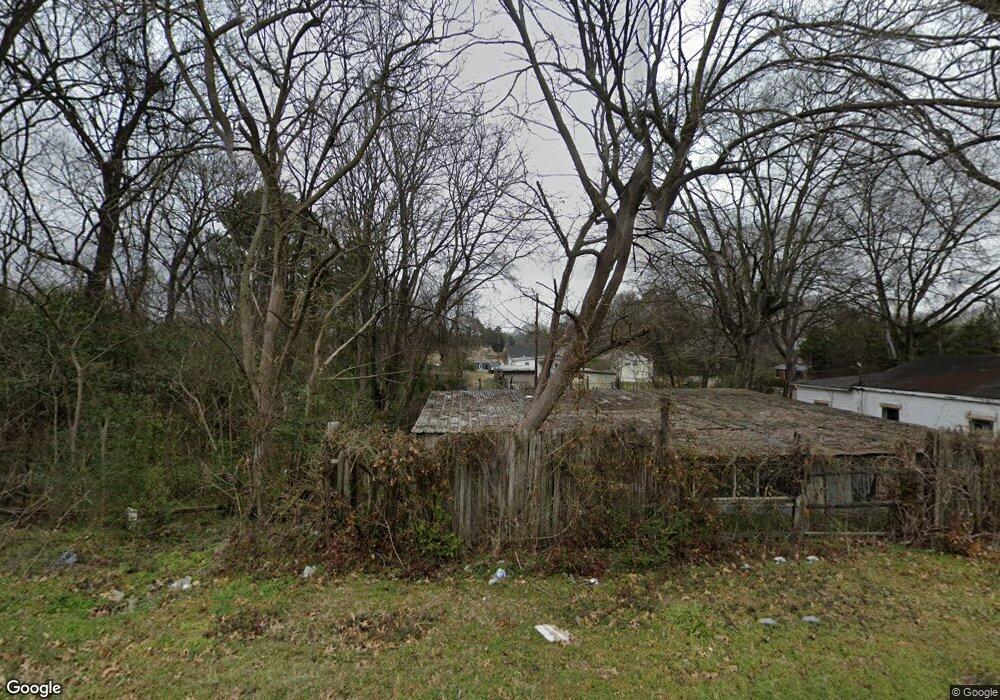 821 Veterans Dr, Florence, AL 35630 - photo 1