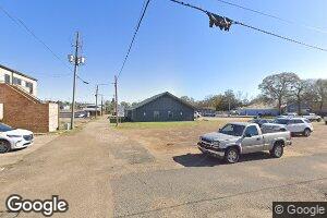 908 Spruce St, Texarkana, TX 75501