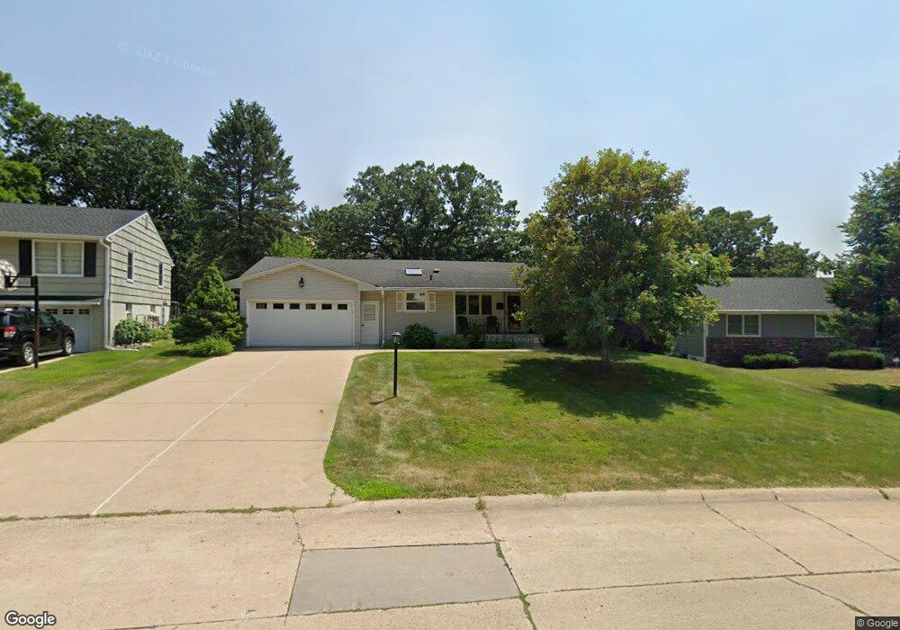 5129 Tifton Dr, Edina, MN 55439 - photo 1