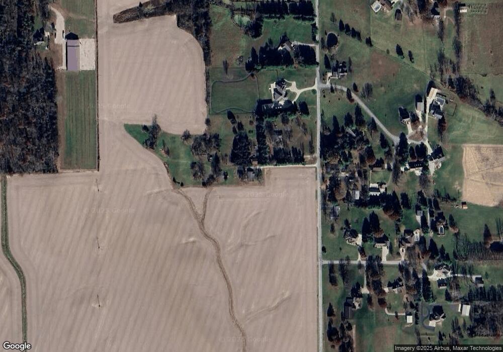 1562 S 475 W, Columbus, IN 47201 - photo 1