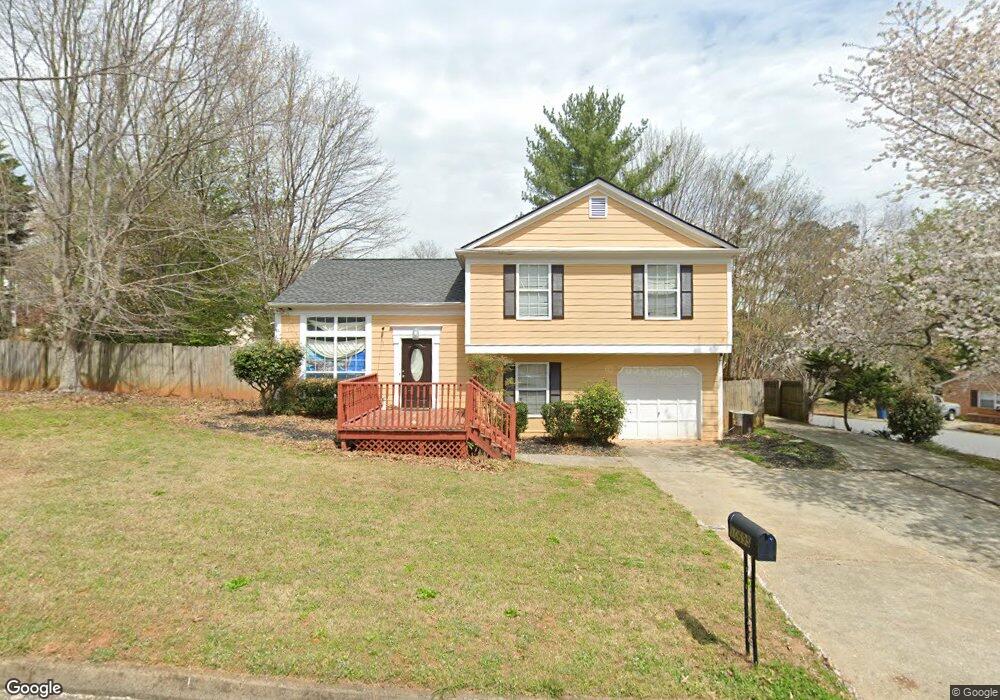 10695 Mortons Crossing, Alpharetta, GA 30022 - photo 1