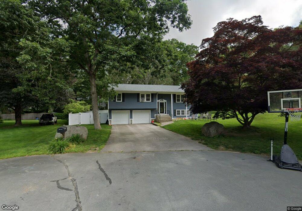 43 Spruce Ct, Wakefield, RI 02879 - photo 1