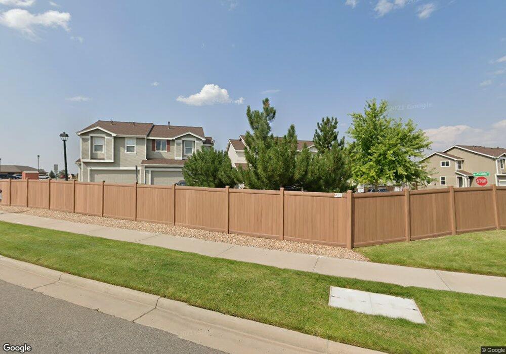 5435 S Picadilly Ct, Aurora, CO 80015 - photo 1