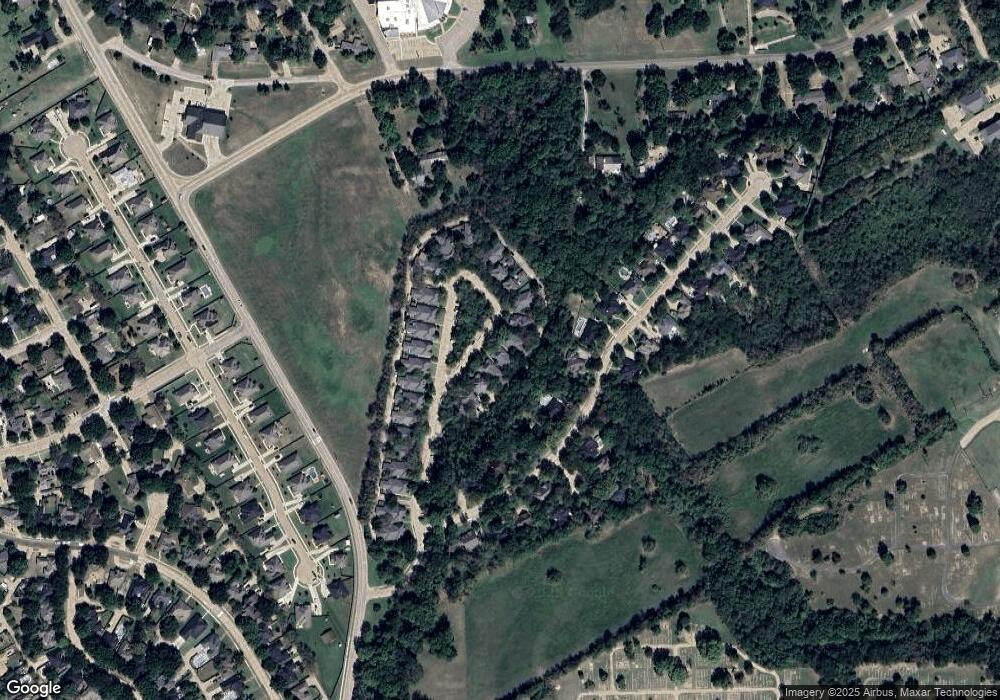 908 Oak Creek Ct, Ennis, TX 75119 - photo 1