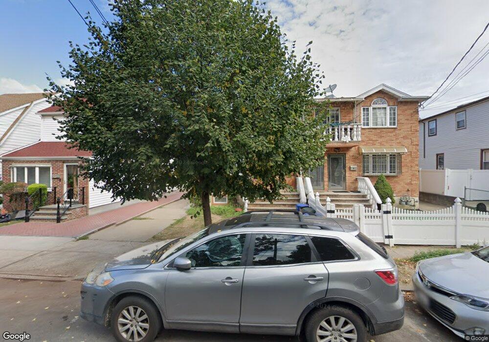 16445 76th Ave, Fresh Meadows, NY 11366 - photo 1