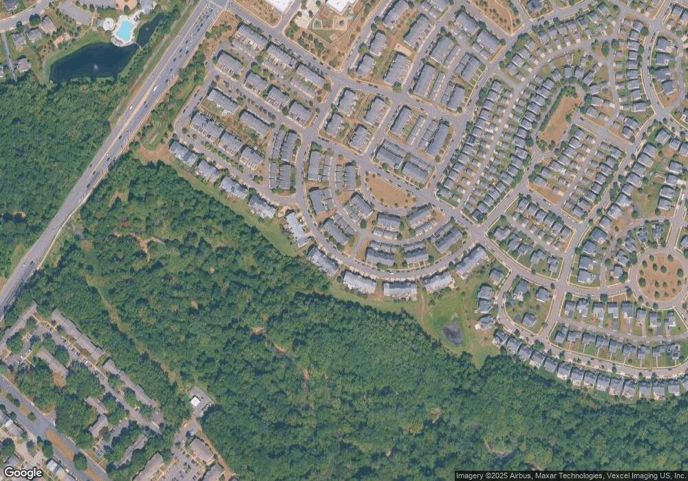 16455 Steerage Cir, Woodbridge, VA 22191 - photo 1