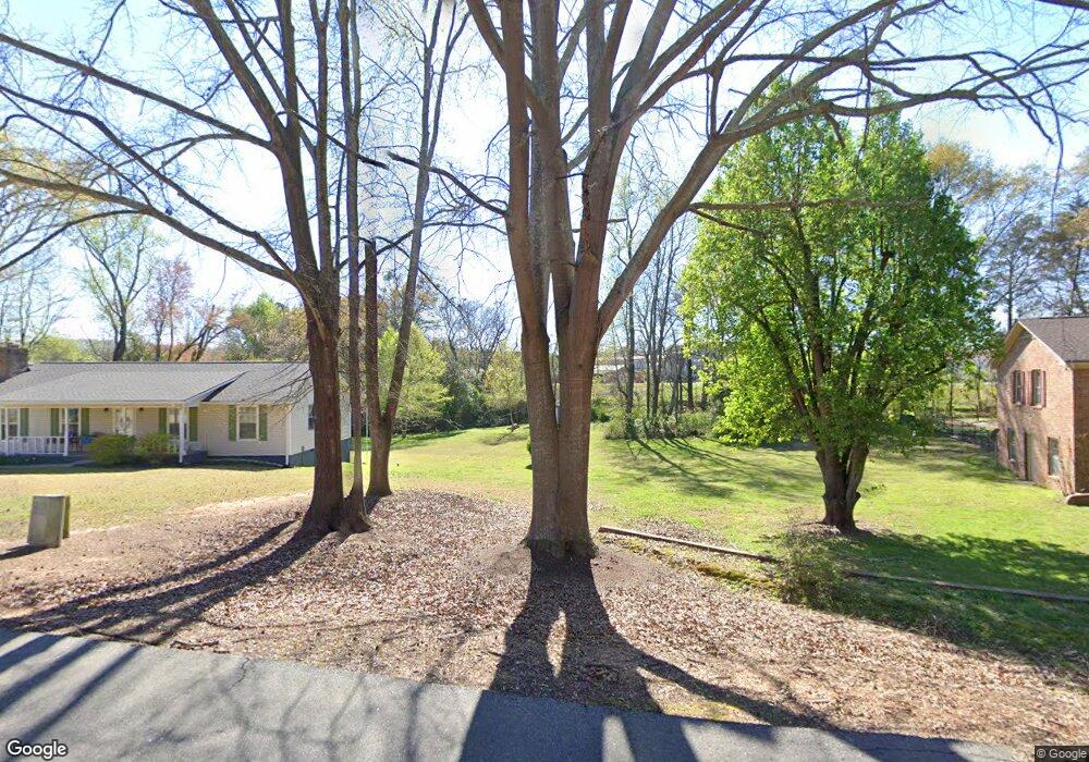 541 Lathan Rd, Commerce, GA 30529 - photo 1